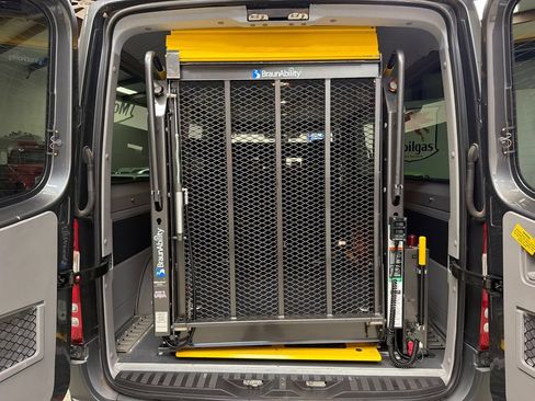 Used 2017 Mercedes-Benz Sprinter 2500 w/ Driver Comfort Package image 35