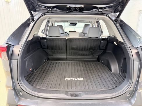 Used 2021 Toyota RAV4 Limited AWD/4WD image 29