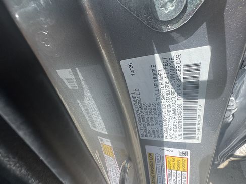 Used 2025 Honda Accord SE image 6