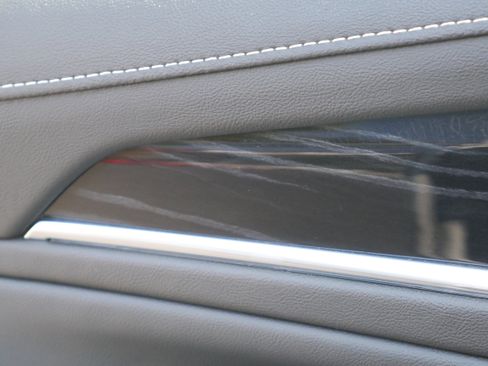 Certified 2021 Cadillac Escalade Sport w/ Driver Assist Tech Package image 40