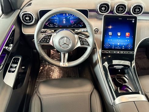 Certified 2025 Mercedes-Benz GLC 300 image 20