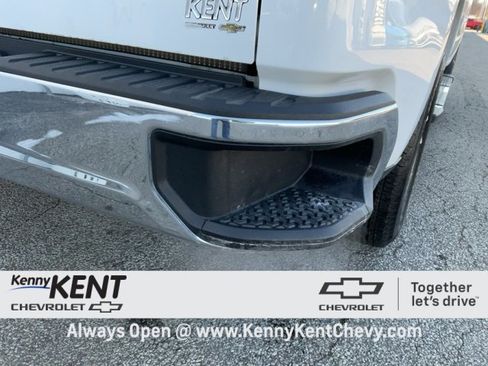 Used 2022 Chevrolet Silverado 1500 LT w/ Protection Package image 11