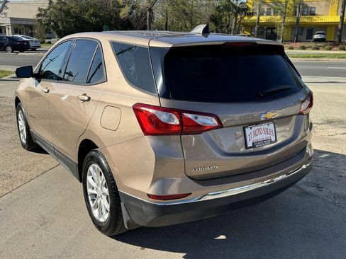 Used 2018 Chevrolet Equinox LS image 7