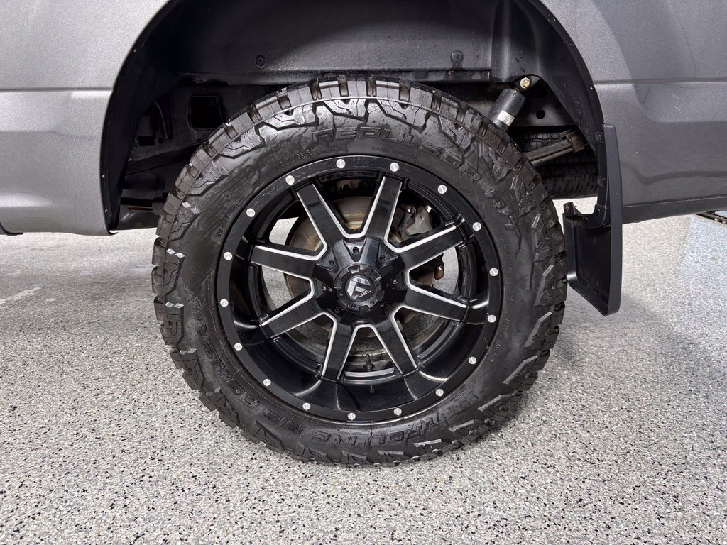 Used 2018 Ford F150 XLT w/ Equipment Group 302A Luxury AWD/4WD image 28