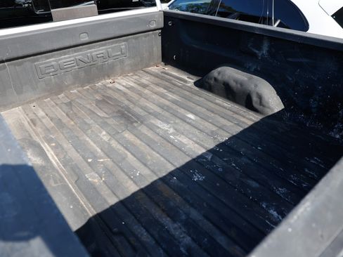 Used 2018 GMC Sierra 2500 Denali w/ Duramax Plus Package image 29