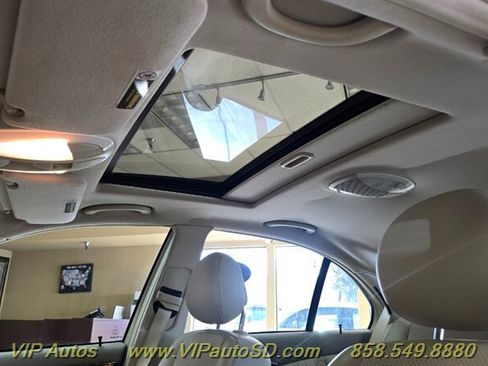 Used 2003 Mercedes-Benz E 500 Sedan image 28
