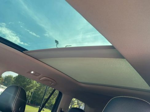 Used 2021 Volkswagen Atlas SE w/ Panoramic Sunroof Package image 25