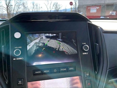 Certified 2025 Subaru Impreza 2.0i image 9