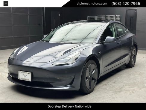 Used 2023 Tesla Model 3 Long Range image 1