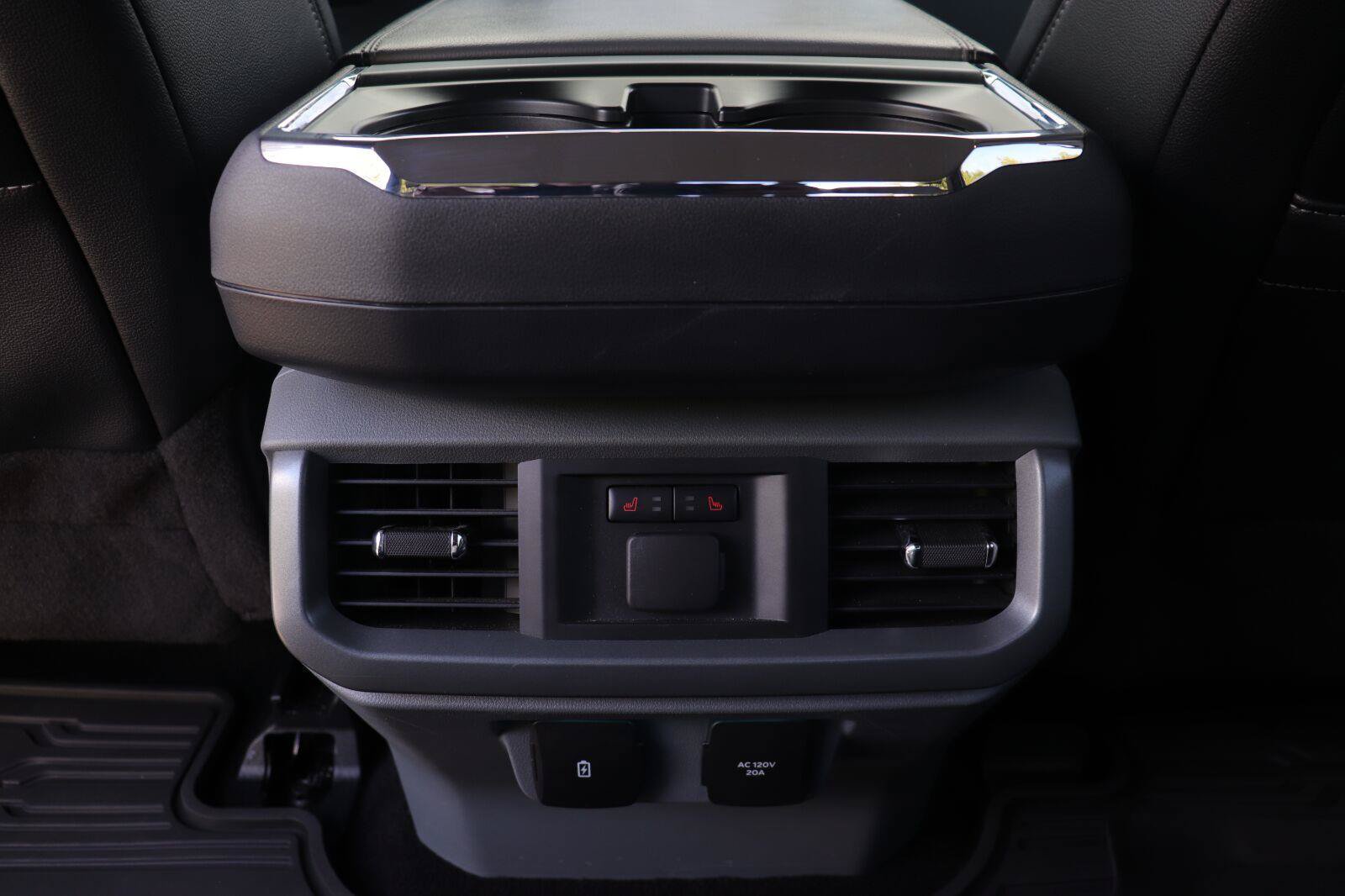 Used 2022 Ford F150 Lariat w/ Equipment Group 502A High RWD image 19
