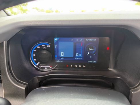 Used 2024 Ford Bronco Everglades AWD/4WD image 28