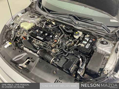 Used 2016 Honda Civic Touring image 47