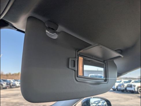 Used 2023 Volvo XC60 T8 Ultimate w/ Protection Package Premier image 19