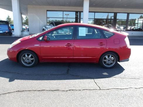 Used 2009 Toyota Prius FWD image 2