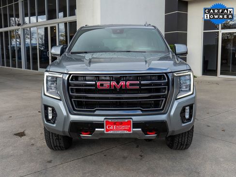 Used 2023 GMC Yukon XL AT4 w/ AT4 Premium Plus Package image 2