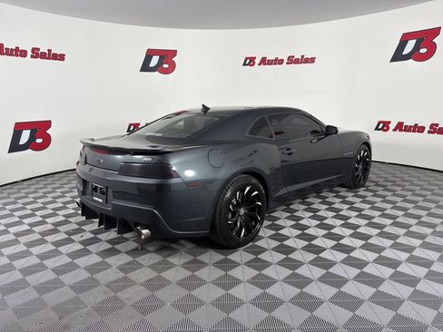 Used 2015 Chevrolet Camaro SS RWD image 7