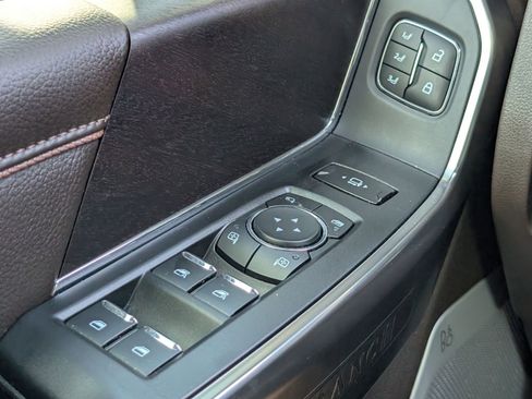 Used 2026 Ford F250 King Ranch w/ FX4 Off-Road Package AWD/4WD image 25