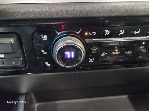 Used 2023 Chevrolet Silverado 1500 LTZ w/ LTZ Convenience Package II image 39