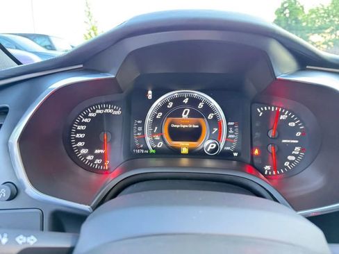 Used 2016 Chevrolet Corvette Z06 w/ 3LZ Preferred Equipment Group RWD image 18