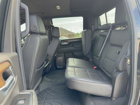 Used 2024 Chevrolet Silverado 2500 High Country w/ Midnight Edition AWD/4WD image 10