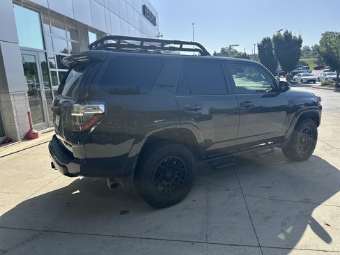 Used 2024 Toyota 4Runner TRD Pro AWD/4WD image 6