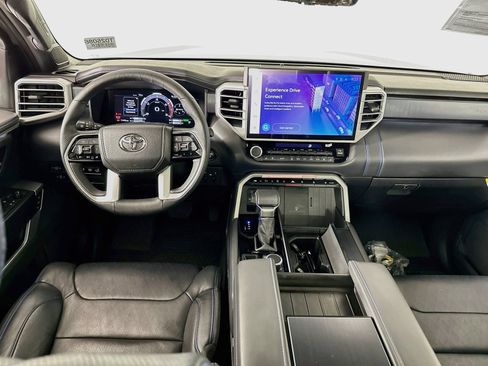 Used 2025 Toyota Tundra Platinum AWD/4WD image 23