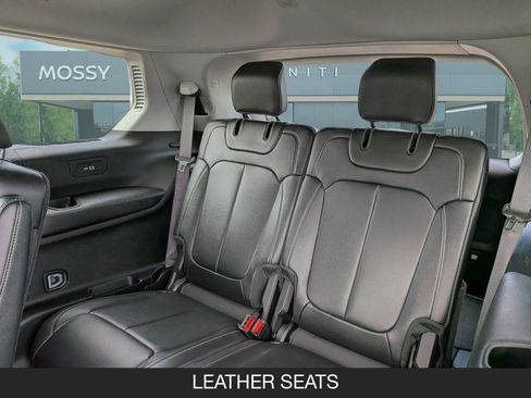 Used 2022 Jeep Grand Cherokee L Limited image 18