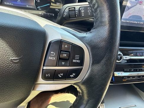 Certified 2022 Ford Explorer Limited w/ Equipment Group 301A AWD/4WD image 31