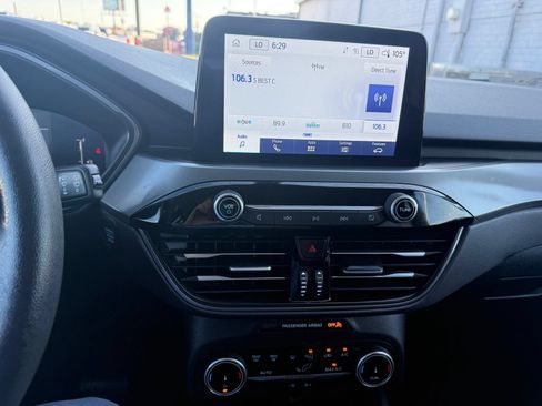 Certified 2025 Ford Escape Active FWD image 15