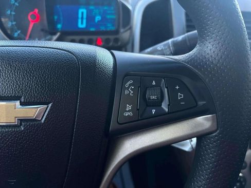 Used 2016 Chevrolet Sonic LT image 21