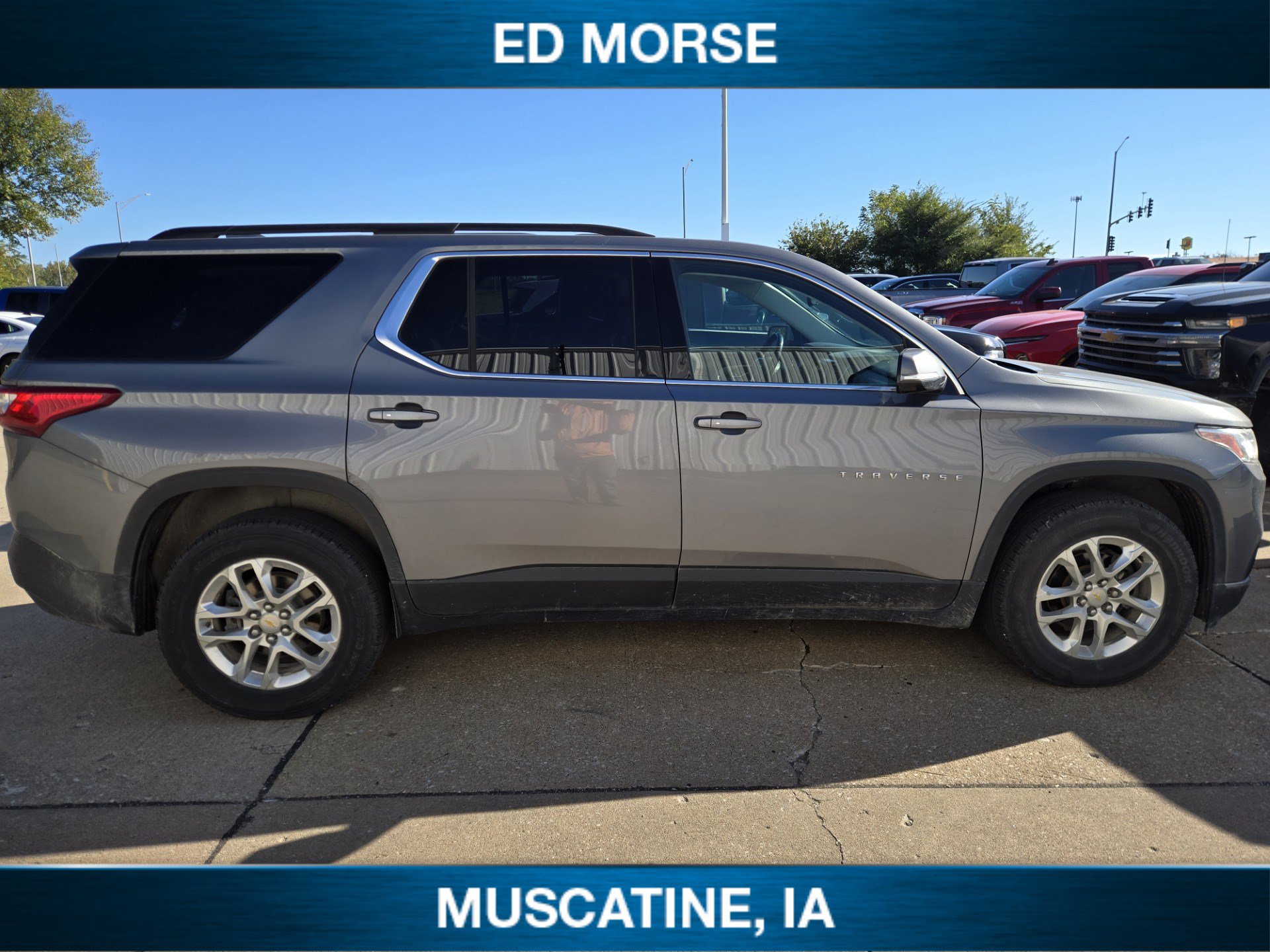 Used 2019 Chevrolet Traverse LT w/ LPO, Floor Liner Package AWD/4WD image 4
