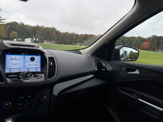Used 2017 Ford Escape Titanium AWD/4WD image 10