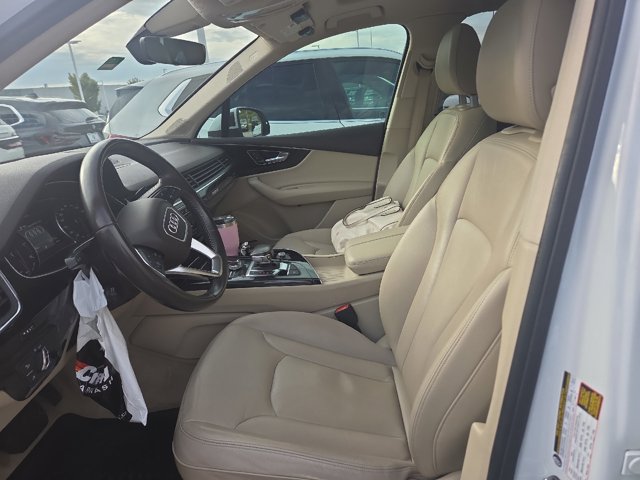 Used 2018 Audi Q7 3.0T Premium Plus w/ Premium Plus Package AWD/4WD image 13