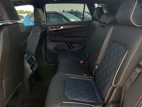 New 2026 Volkswagen Atlas Cross Sport SEL Premium R-Line image 13