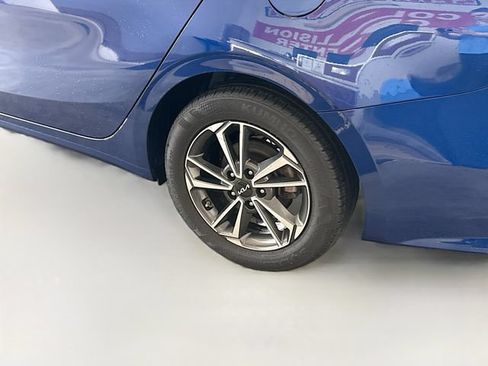 Used 2023 Kia Forte LXS w/ LXS Technology Package FWD image 29