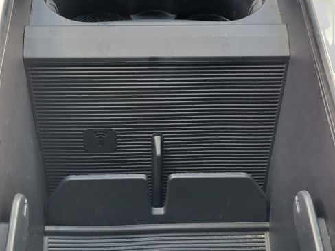 Used 2025 Lucid Air Pure image 44