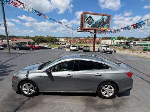 Used 2023 Chevrolet Malibu LS FWD image 8
