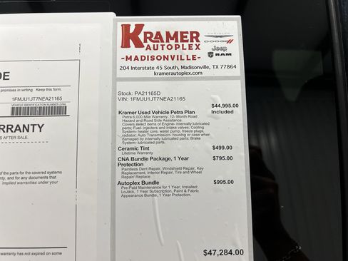 Used 2022 Ford Expedition XLT image 37