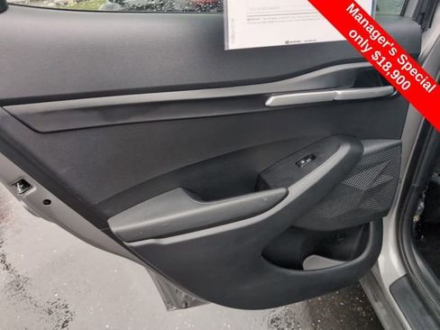 Used 2023 Kia Seltos LX image 10