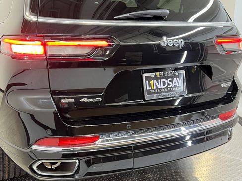 Used 2021 Jeep Grand Cherokee L Overland image 6