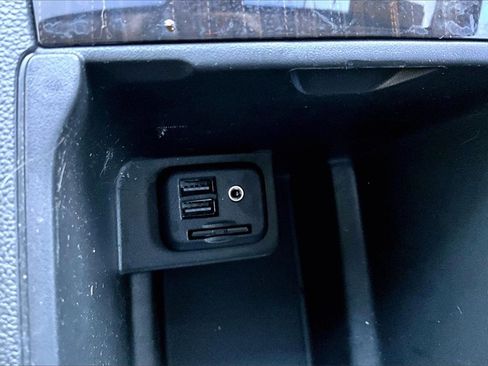 Used 2019 Buick Regal Essence w/ Sights and Sounds Package image 30