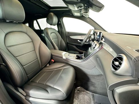 Certified 2022 Mercedes-Benz GLC 300 4MATIC Coupe image 27