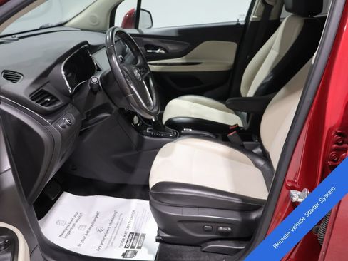 Used 2020 Buick Encore Preferred w/ Safety Package AWD/4WD image 2