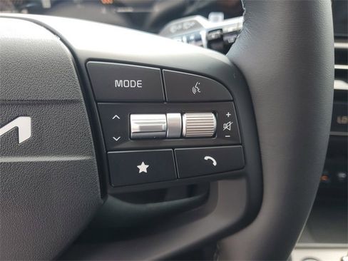 New 2026 Kia Sportage EX w/ EX Panorama Roof Package image 36