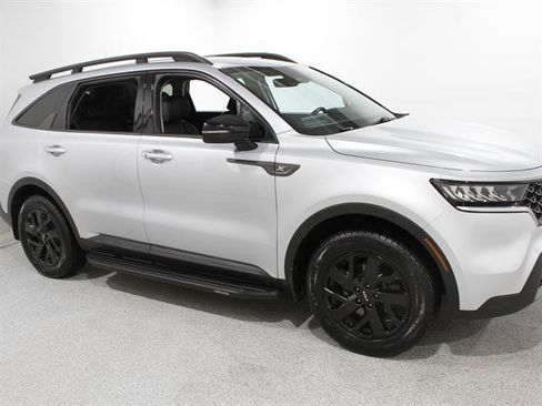 Used 2022 Kia Sorento S image 1
