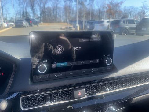 Used 2023 Honda Civic LX image 13