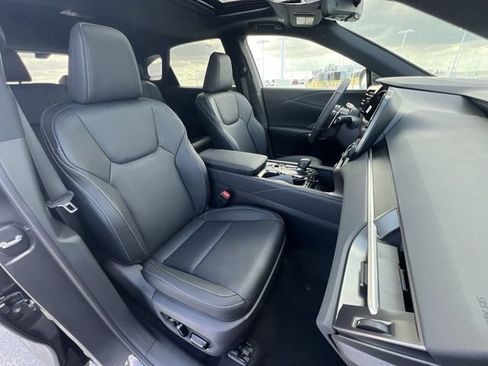 Used 2024 Lexus RX 350 Premium Plus w/ Convenience Package FWD image 25