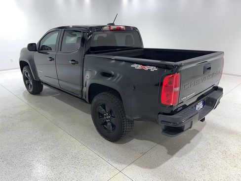 Used 2022 Chevrolet Colorado LT AWD/4WD image 3
