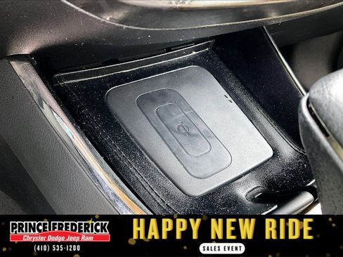 Used 2016 Toyota Avalon XLE Premium image 27