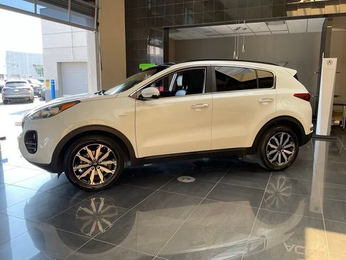 Used 2018 Kia Sportage EX w/ EX Premium Package AWD/4WD image 4